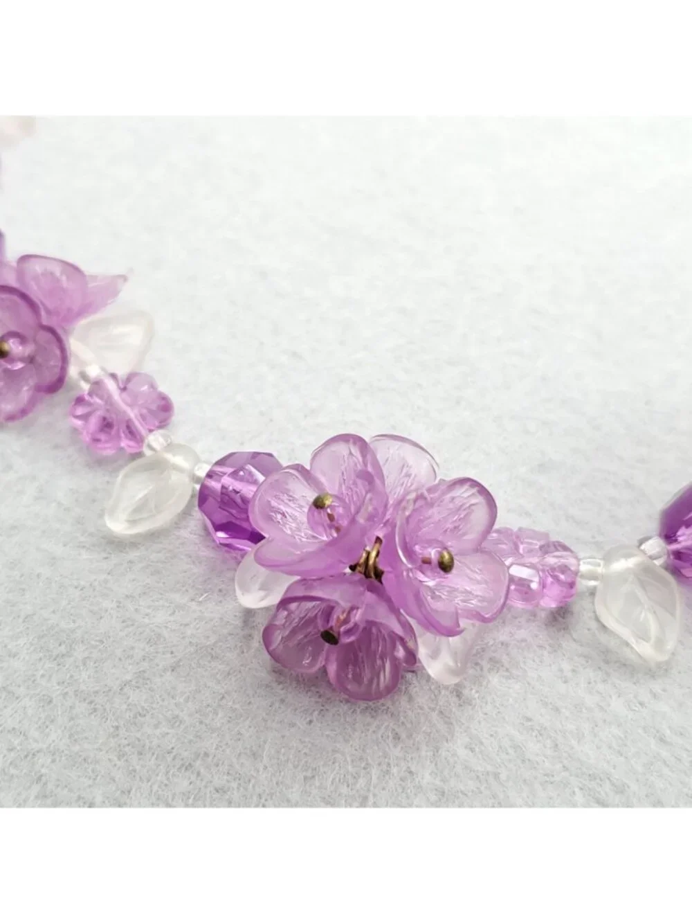 Vintage Floral Beaded Necklace Purple Flowers Acrylic 18